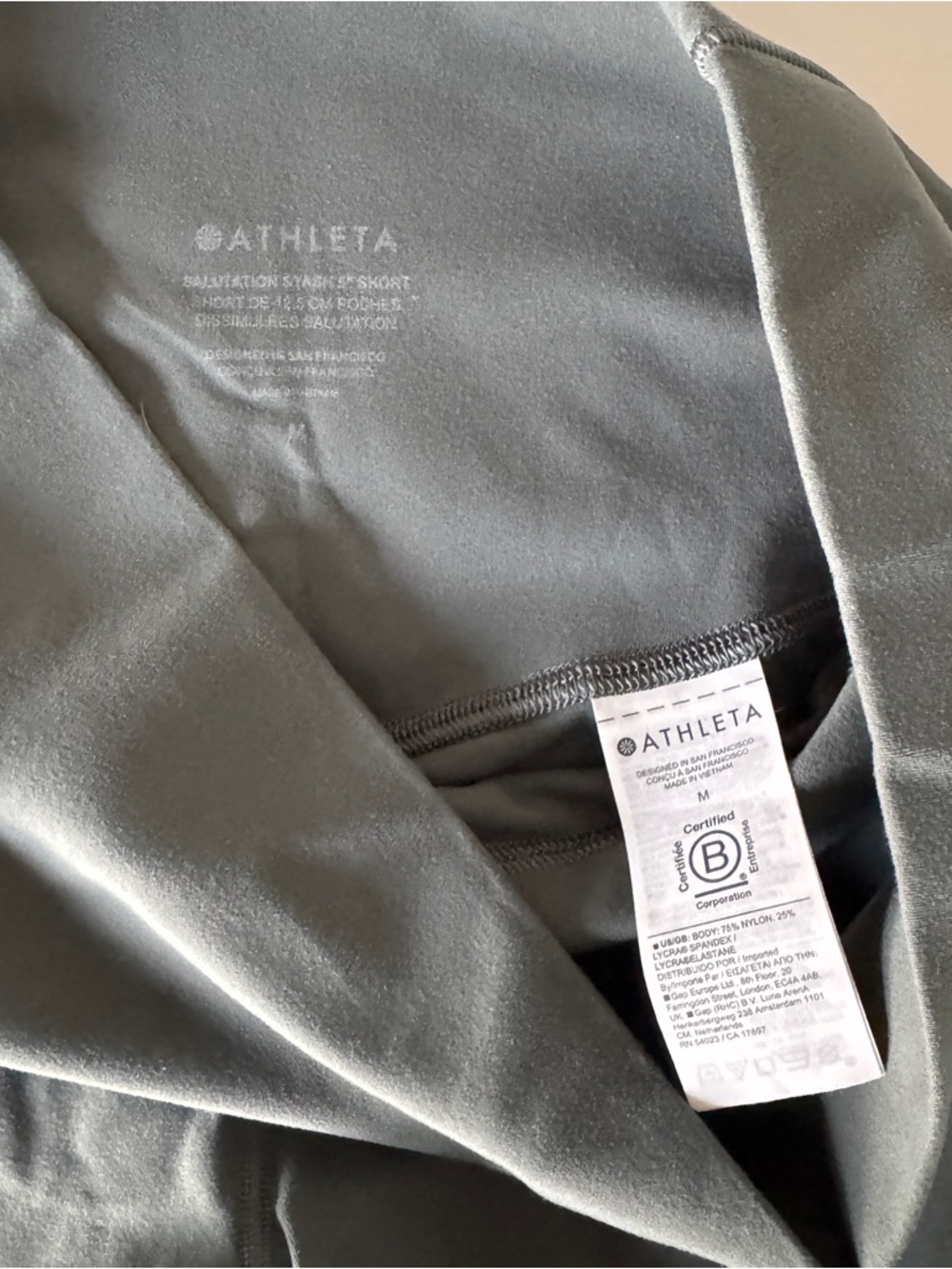 Athleta Salutation Stash High-Waist Women's Active Shorts in Olive/Slate Green - Picture 5 of 5